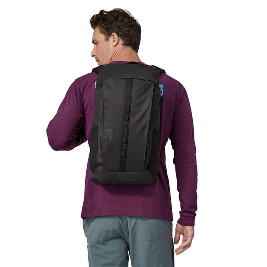 Patagonia | Mochila de 25 litros | Black Hole Pack 25L - Peregrin Tuk